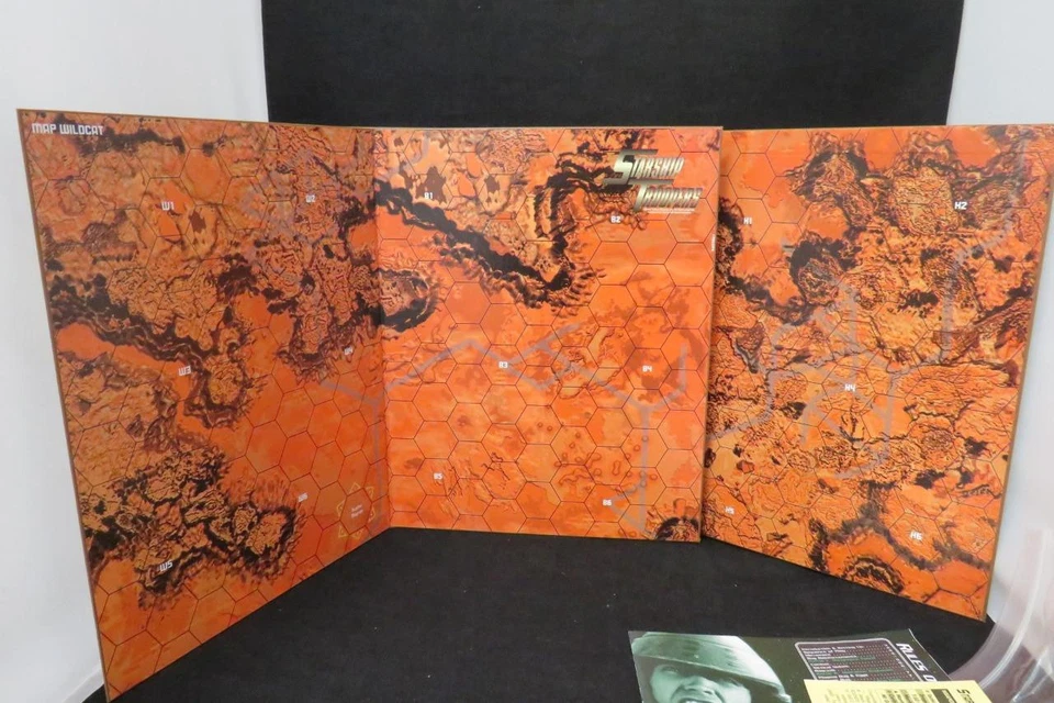 Avalon Hill - Starship Troopers - Sci-Fi Movie Edition Baord Game (Complete) EX - Image 3 of 4