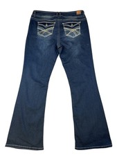 WallFlower Luscious Curvy Bootcut Jeans Women  s 17 Dark Wash Mid Rise Stretch