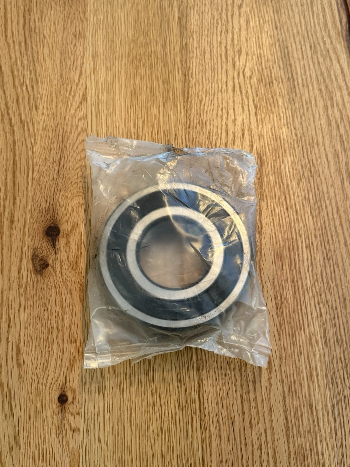 SKF 6310 2RS1 Deep Groove Ball Bearing 50x110x27 - Brand New Box Damaged 6