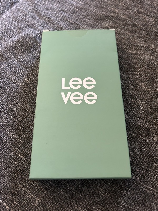 LeeVee Ultra-High Capacity 2350mAh Battery Replacement Kit Apple IPhone 6