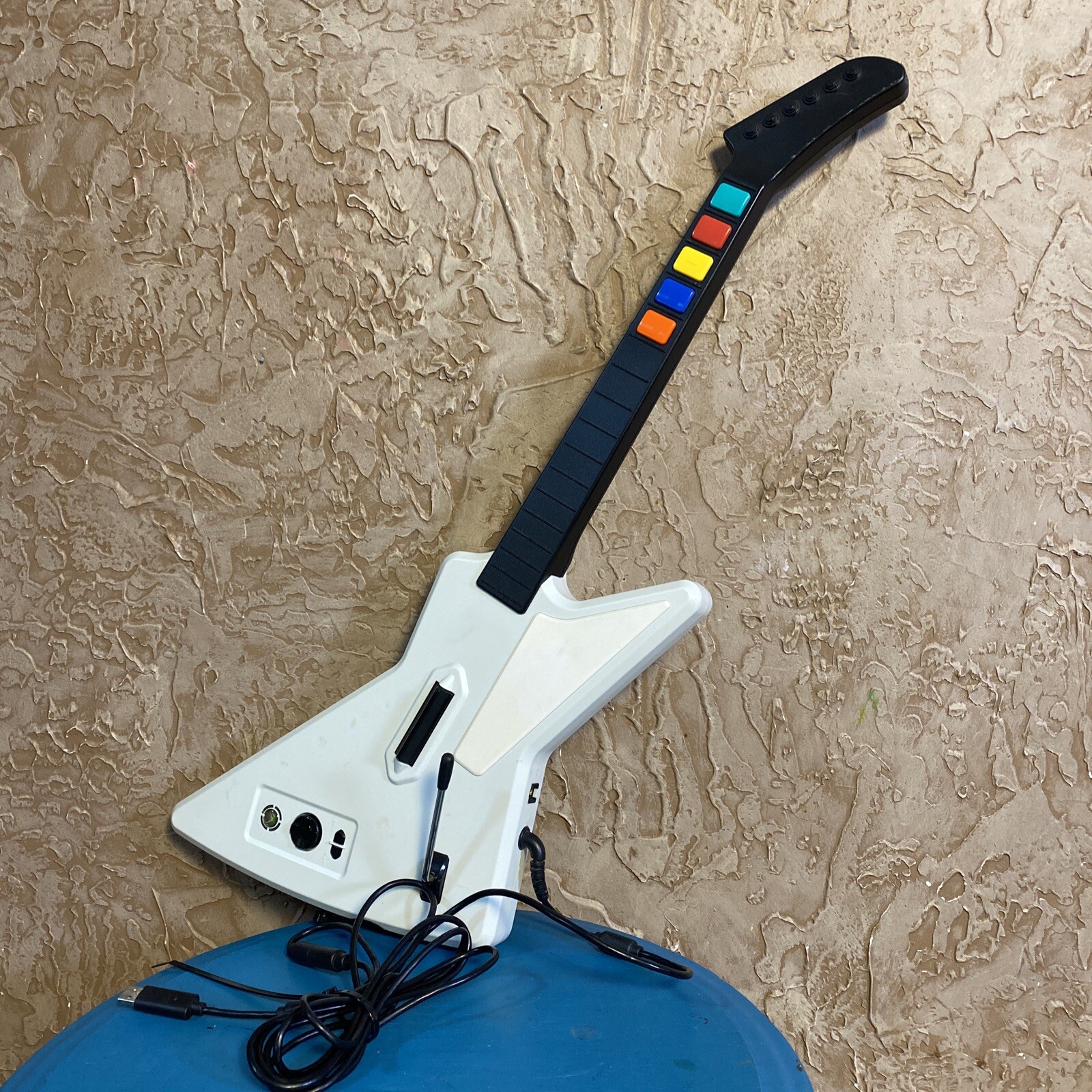 Xbox 360 Guitar Hero Xplorer Controller Red Octane Gibson Explorer