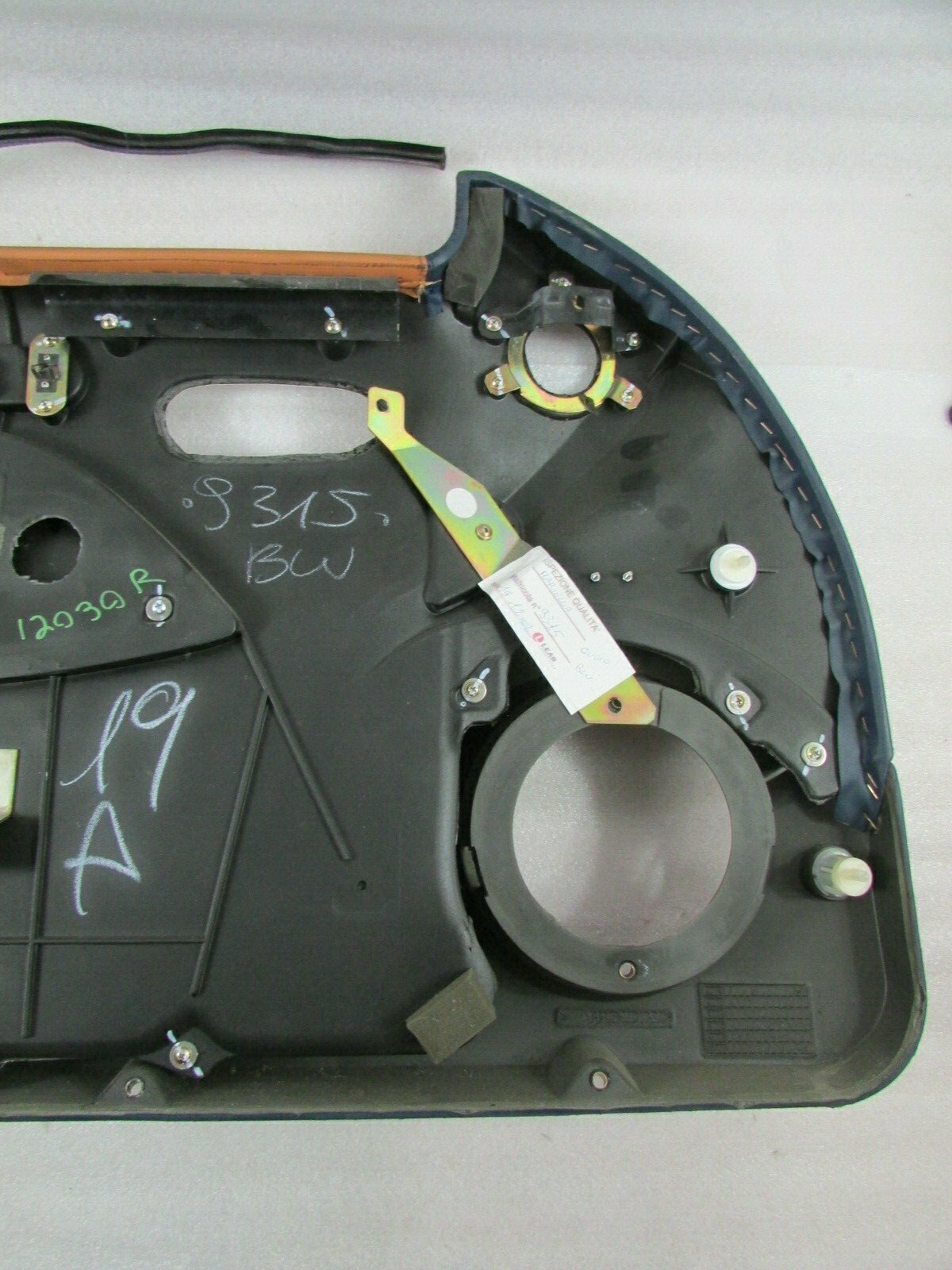 Maserati M128 Coupe, RH Right Front Interior Door Panel, Cuoio, Used, P/N 667738