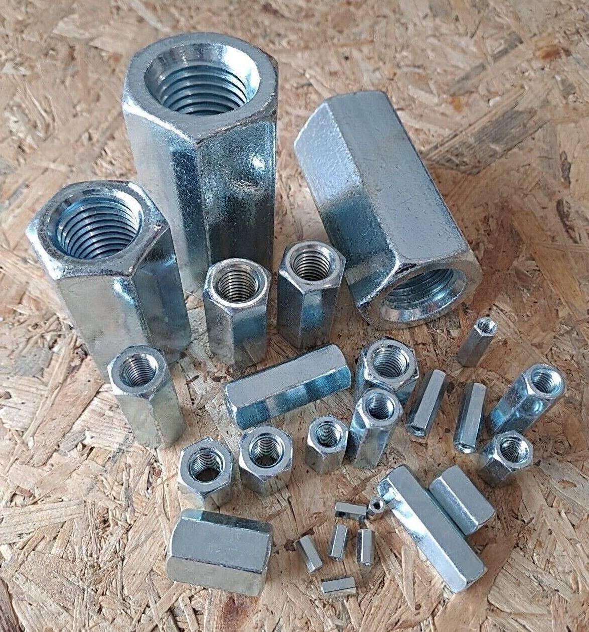 Dadi Di Giunzione Acciaio Inox M16 X 40mm - Manicotti Per Unione Aste Filettate (2 Pezzi) - Foto 7