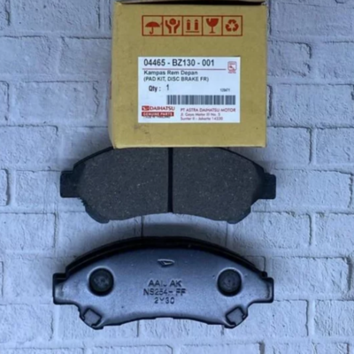 For Daihatsu Gran Max Disc Brake Pad Kit 04465-BZ130-001 NEW