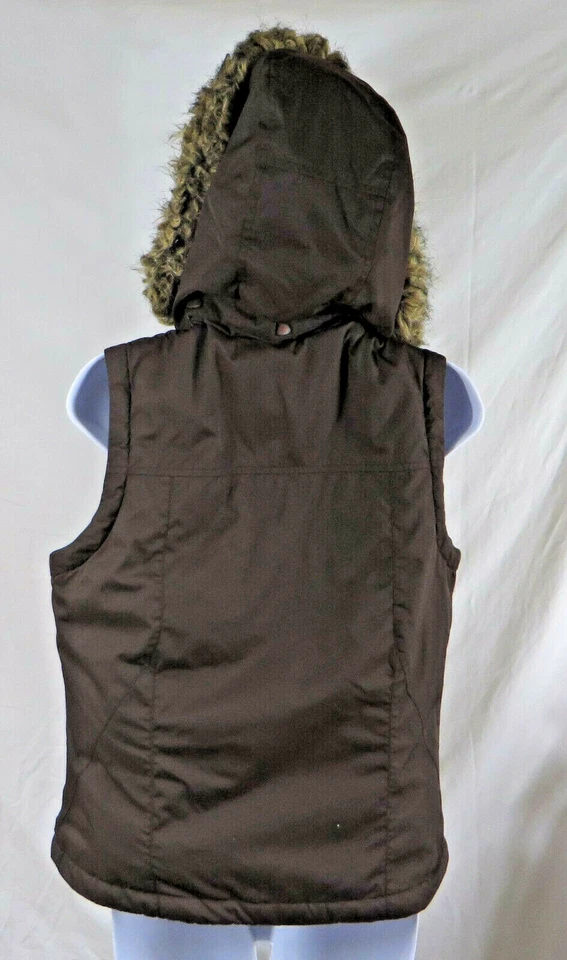 Chaleco acolchado Columbia Sportswear para mujer capucha a presión piel sintética marrón talla mediana Foto 3 de 4
