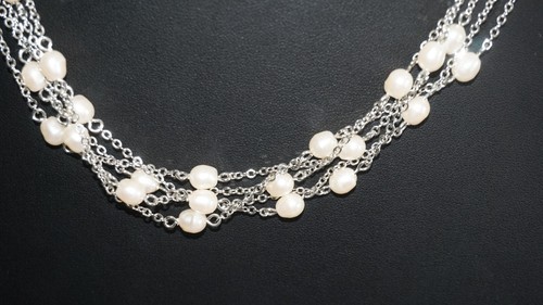 Silver Tone Natural Pearl 5 Strand Necklace 21" - 第 2/6 張圖片