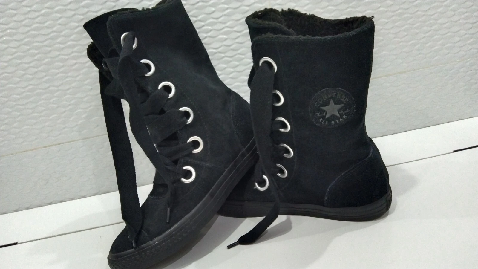 Top alto Converse Chuck Taylor All Star in pelle da donna
