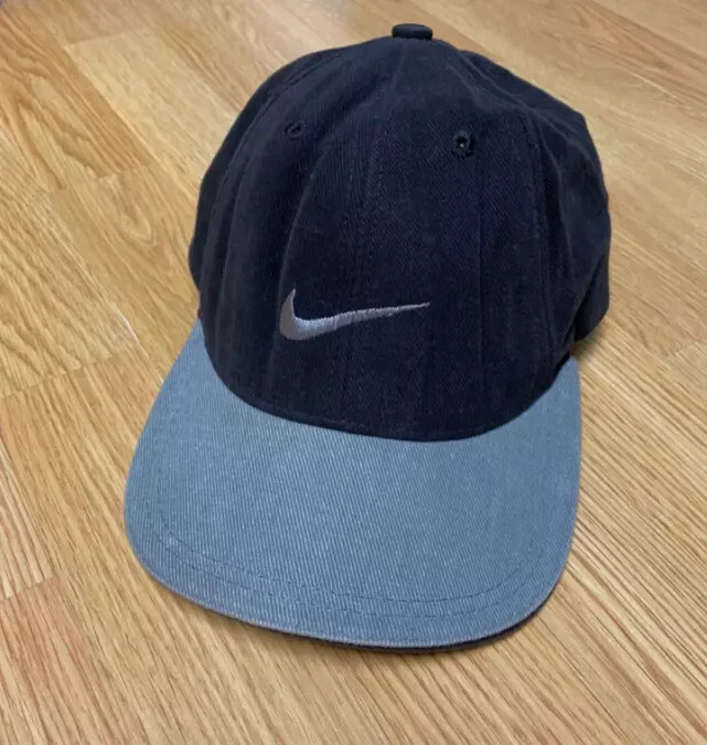 Vintage 1990s 90s Nike made in USA Embroidered Swoosh Hat