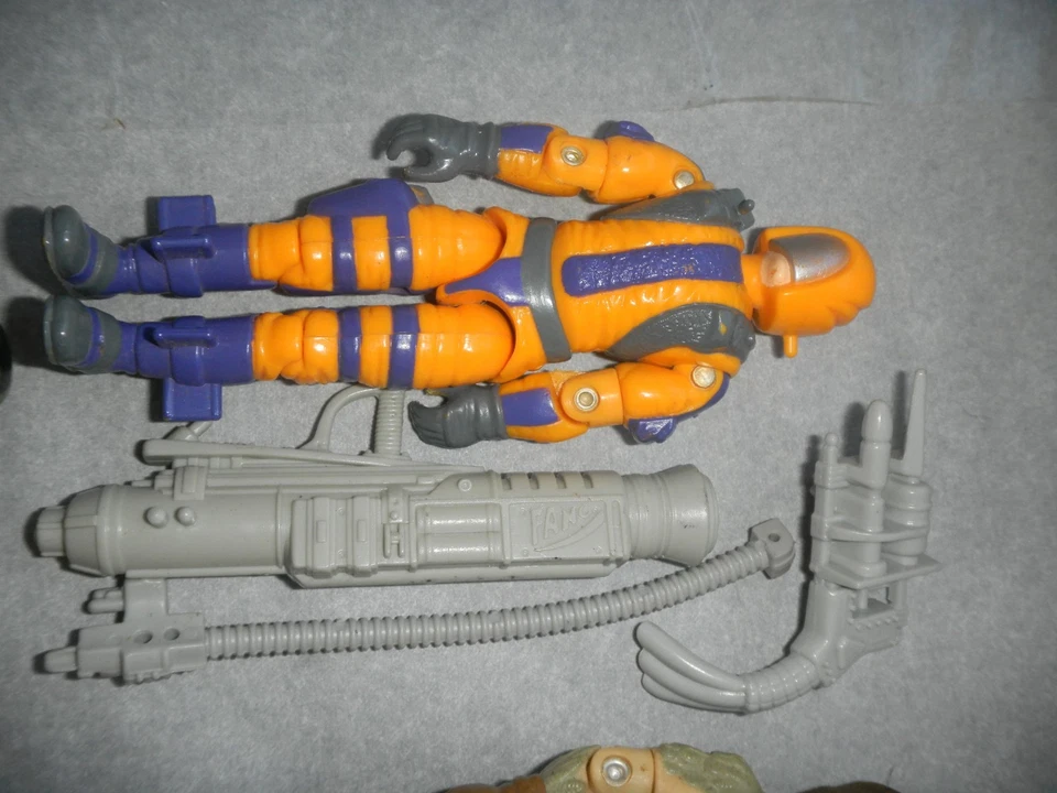 Vintage 1980s 1990s G.I. GI Joe Cobra Lot ARAH 3.75 Figures Accessories Weapons - Image 2 of 4