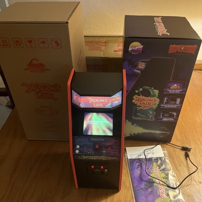 New Wave Toys Dragon's Lair Red Overhaul Replicade 1/6 Scale