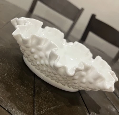 Vtg Fenton Glass White Milk Glass Hobnail Double Ruffled Bowl 7.5” Candy Dish