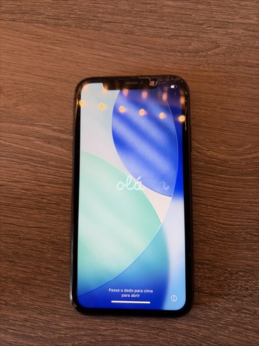 Apple IPhone 11 64gb ohne simlock. Funktionsfähig mit Schäden am Display