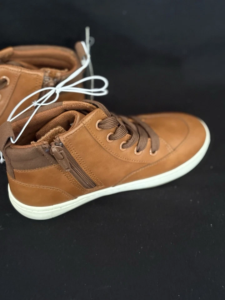 Cat And Jack Little Boy Sneaker Boots Sz 11 Brown New With Tags - Image 3 of 4