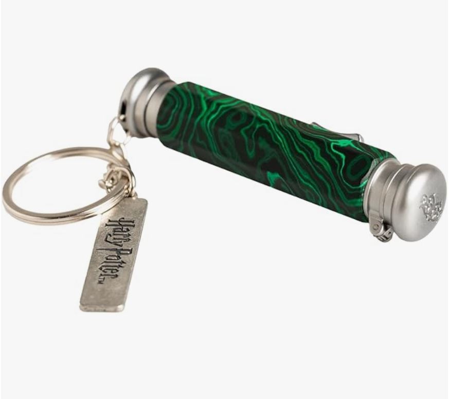 OFICIAL HARRY POTTER DELUMINADOR ILUMINADO METAL LLAVERO LLAVERO ERIK