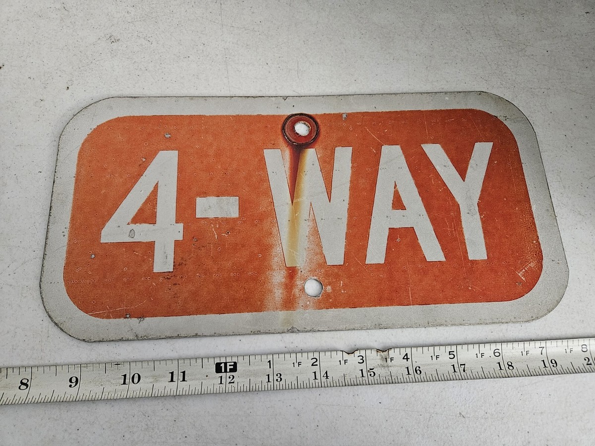 アメリカ仕入れ 標識看板 4枚セット アメリカ製 ヴィンテージ看板 標識 4枚セット アメリカ仕入れ 標識看板 4枚セット アメリカ製