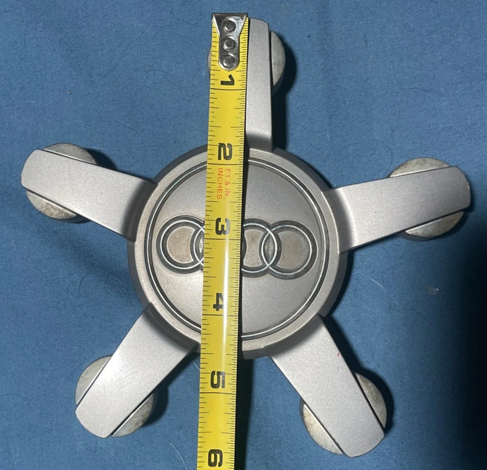 AUDI 8T A5 S5 RS5 2008-2016 A4 D3 A8 TAPACUBOS CENTRAL DE RUEDA FABRICANTE DE EQUIPOS ORIGINALES 4F0601165N Foto 4 de 4