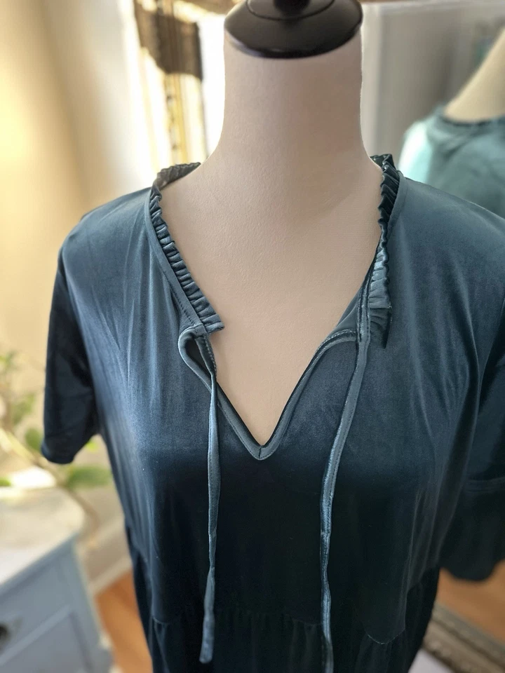 Vestido Lauren Conrad XL NUEVO CON ETIQUETAS Cabina Fiebre Verde Boho Terciopelo Midi Vacaciones Foto 3 de 4