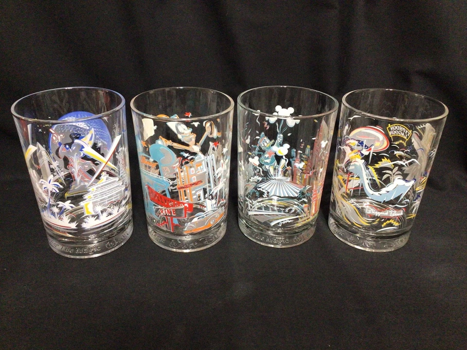 Набор из 4 очков McDonald's Walt Disney World Remember The Magic 25th Anniversary - Изображение 3 из 4