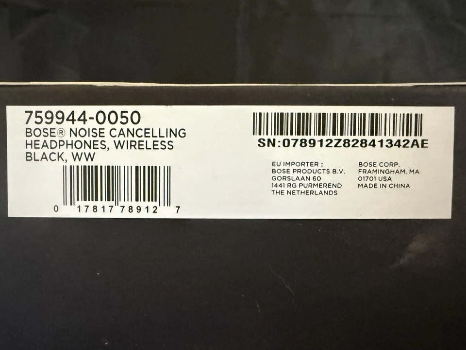 Bose QuietComfort 35 Wireless Headphones - Black - image 2 of 4