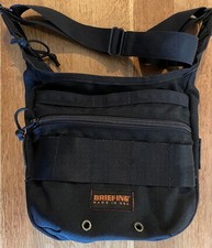 Briefing Daytripper S Messenger Bag Black Used Interior Signs of Use