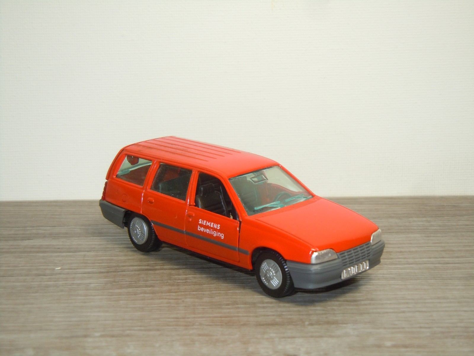 Foto 4 van Opel Kadett Caravan Siemens Beveiliging - Gama 1199 Germany - 1:43 *75308