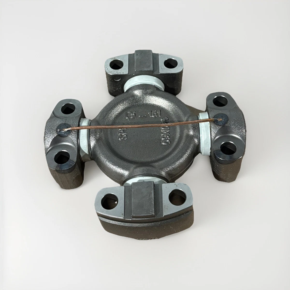Universal U Joint SPR 140M60 C5-161 photo 1