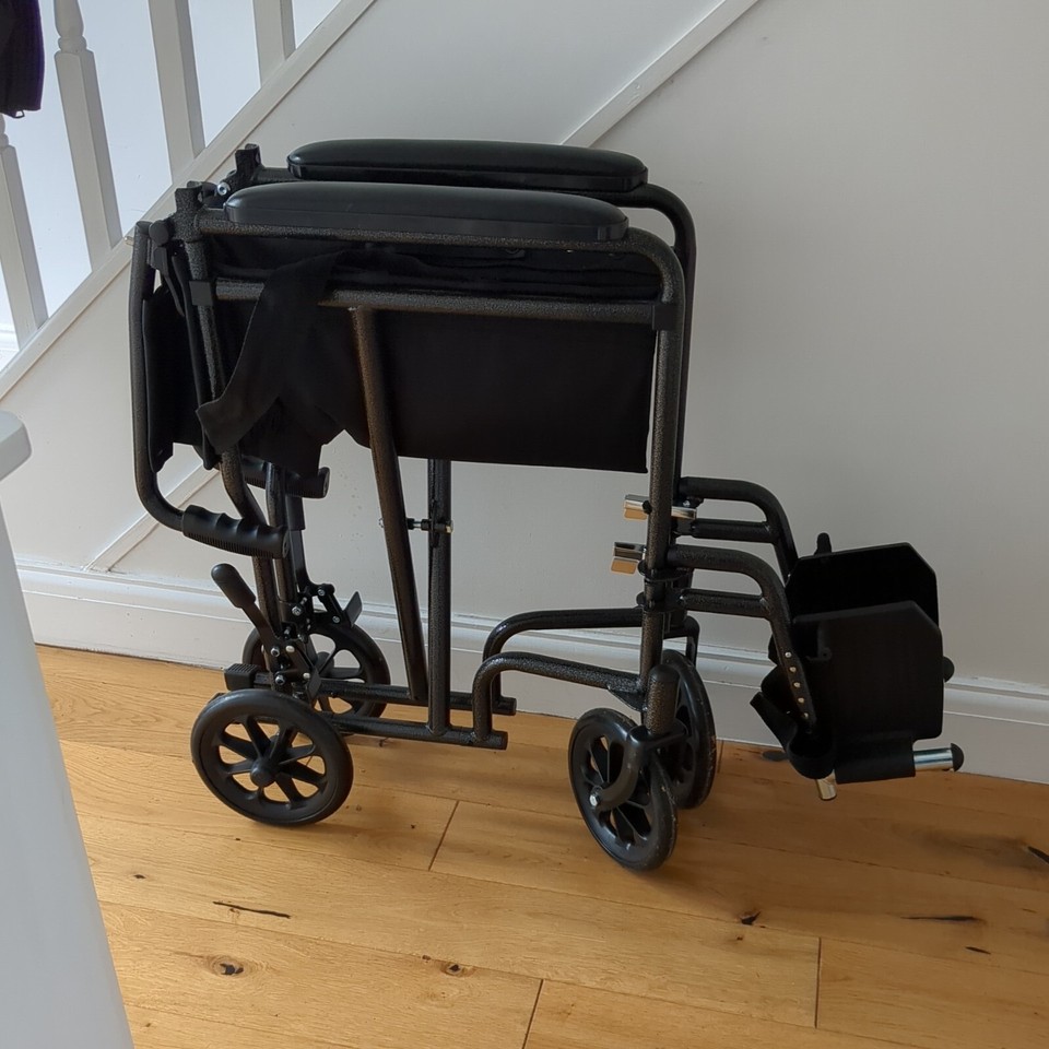 Angel Mobility Sport Travel Transit Lightweight Wheelchair Folding