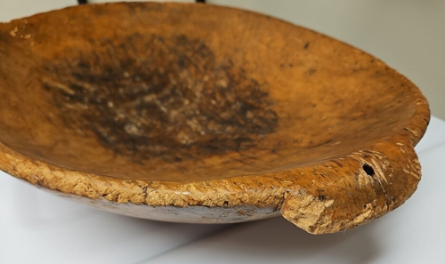 Large Antique Primitive Hand Carved Wood Dough Bread Bowl with Handles - Picture 6 of 11