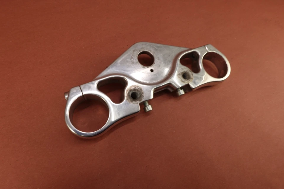 Harley Davidson V-rod Vrod 2002-2006 abrazadera de horquilla triple árbol superior Foto 3 de 4