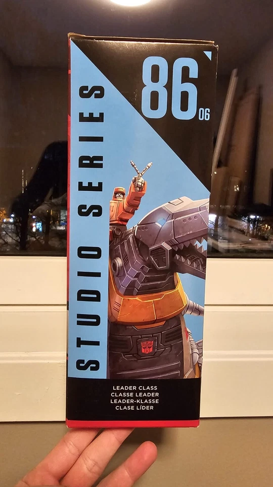 Hasbro Transformers 86-06 Grimlock and Autobot Wheelie - Image 3 of 4