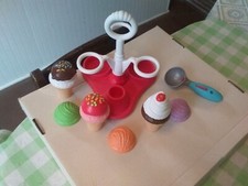 Fisher Price Servin Surprises Serving Fun Food Ice Cream Party Set