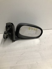 Retroviseur droit (ou coque) Nissan TINO