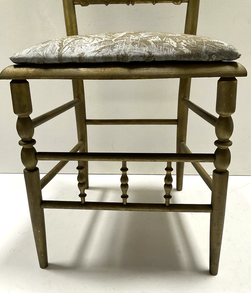 Cadeira Chiavari antiga madeira dourada estilo Hollywood Regency - Imagem 4 de 4