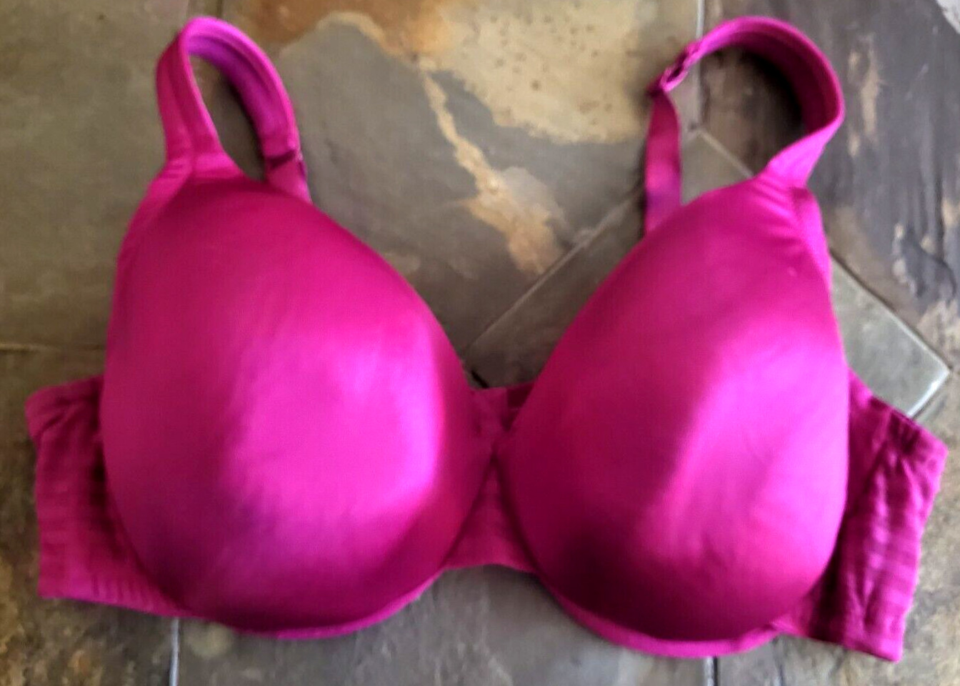 46C Cacique Lightly Lined Seamless Underwire Full Cov… Gem