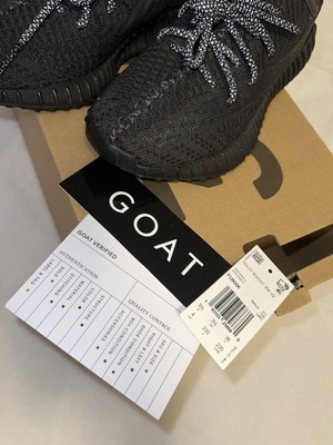 YEEZY BOOST 350 V2 Black Size 4