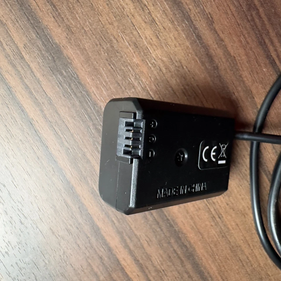 NEEWER Dummy Battery Power Adapter For Sony DC Coupler Replacement for NP-FW50 - Image 4 of 4