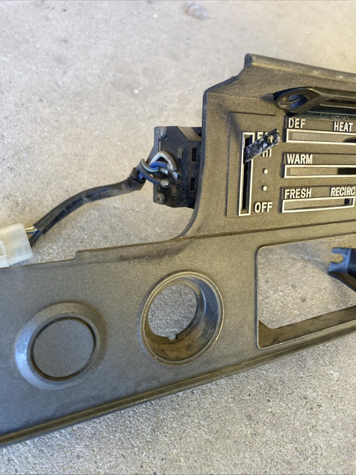 1979-1983 Toyota Pickup DLX Dash Bezel Trim W/ Fan Switch OEM Grey Cut Out Radio - Image 3 of 4