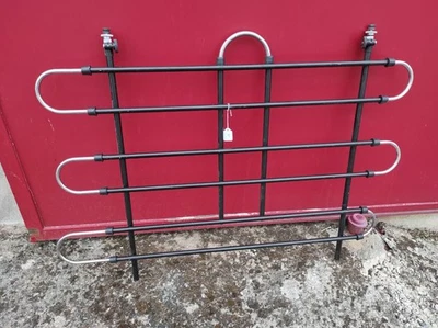 Grille de Protection extensible pour Voiture. Séparation des bagages, Chien - Photo 1/4