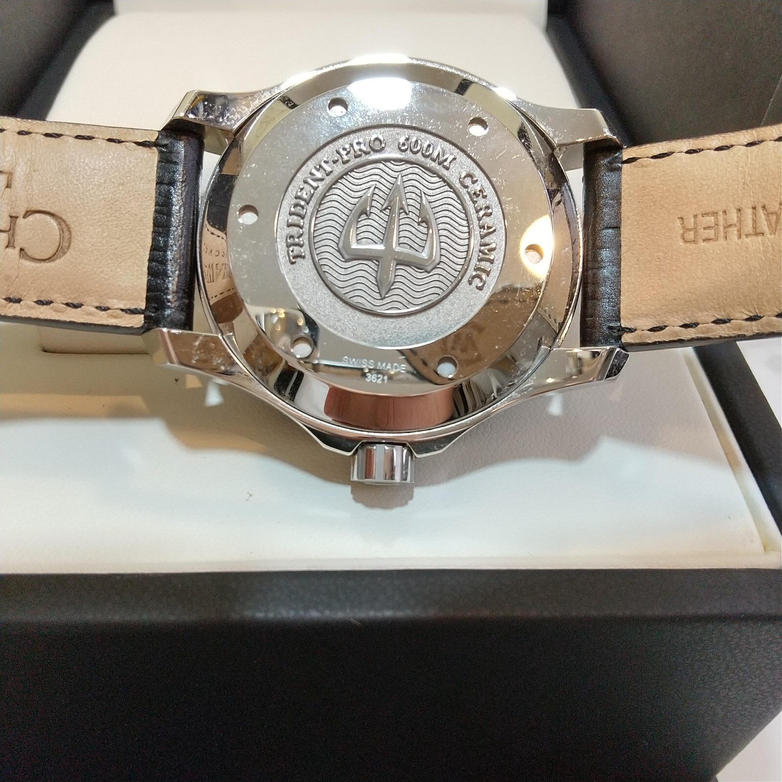 Christopher Ward C60 Trident Pro 600 Dive Watch 43mm White Dial Automatic - Picture 6 of 24