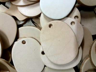 HERITAGE LEATHER 10 x Llavero de pirografía ovalado en blanco nombre iniciales Nat Veg agujero bronceado (S1H)