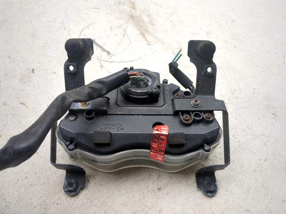 04-09 Honda VTX1300C VTX 1300 Gauge Speedometer Tachometer Display With Bracket - Image 2 of 4