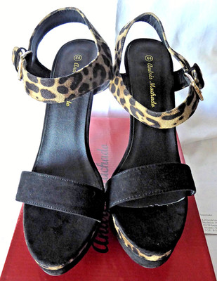Damen  PLATEAU-SANDALEN, 44, extreme HIGH HEELS, A. Machando, Leo-Look, m. Kart