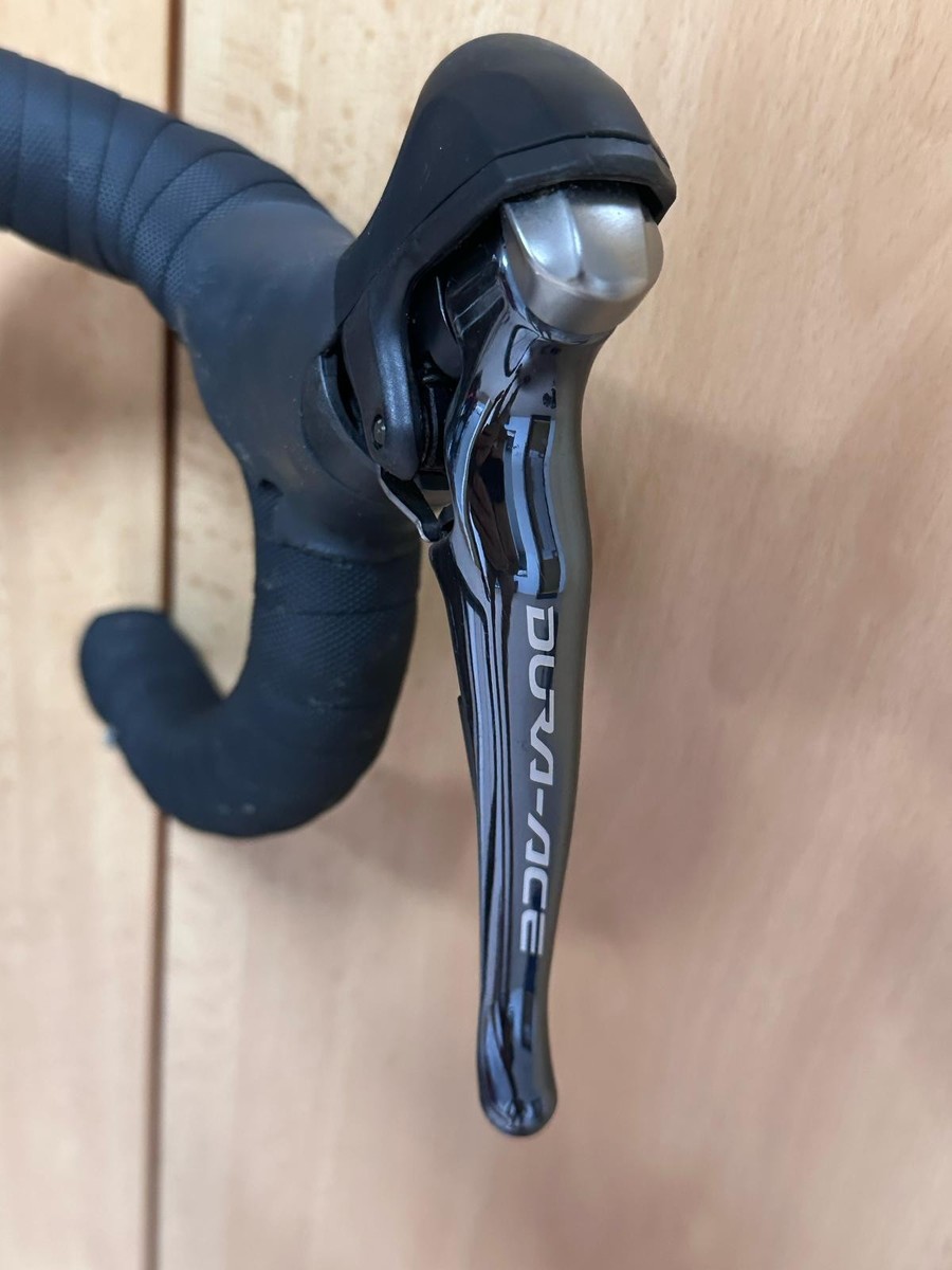 Pinarello Dogma F8 Carbon Road Bike Size M Shimano Dura-Ace 9000