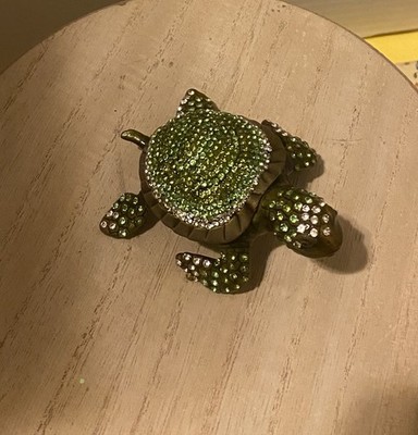 Beautiful Rhinestone Metal And Enamel Green Sea Turtle Trinket Box