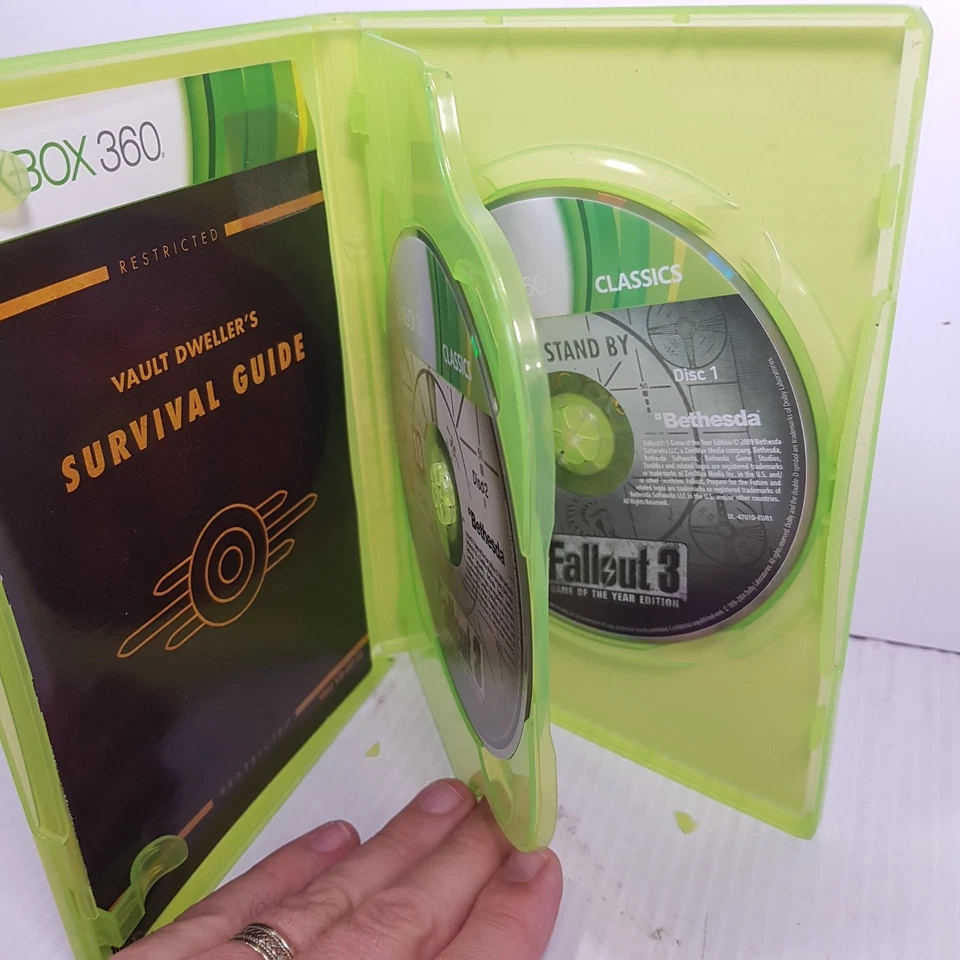 Fallout 3 GOTY edition (2xXbox 360, 2009) complete with  manual Bethesda - Image 3 of 4
