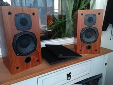 Castle Trent Bookshelf Speakers Pair Wood Veneer Fully Working British Hi-Fi