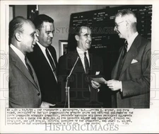 1955 Press Photo Union head Joseph Beirne & others donate Red Cross check in DC