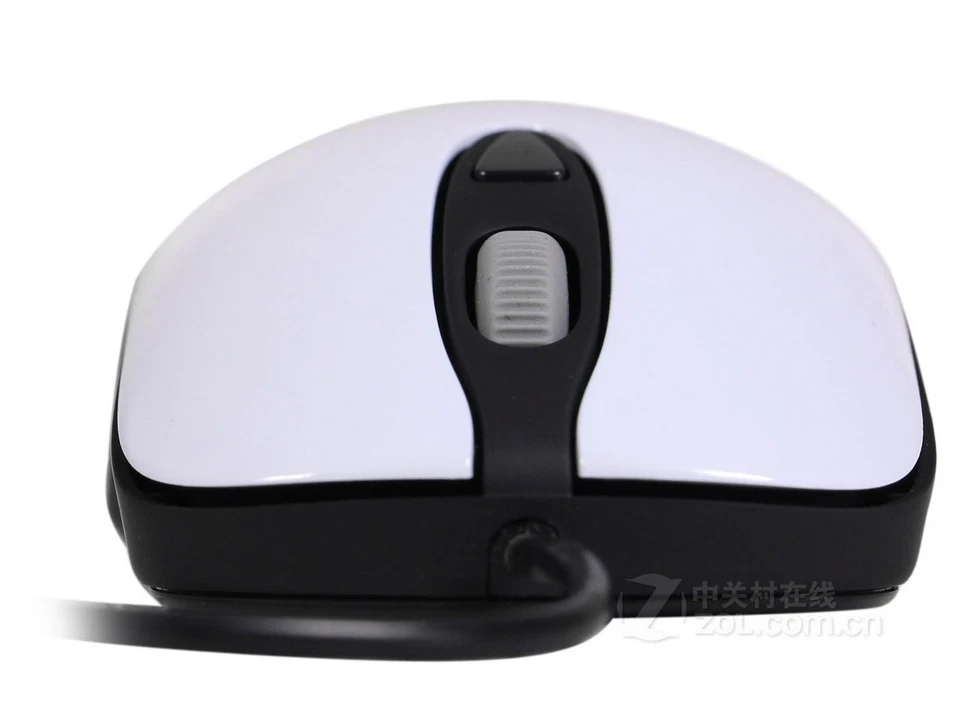 SteelSeries Kinzu v3 Wired 2000 DPI Gaming Mouse - Image 2 of 4