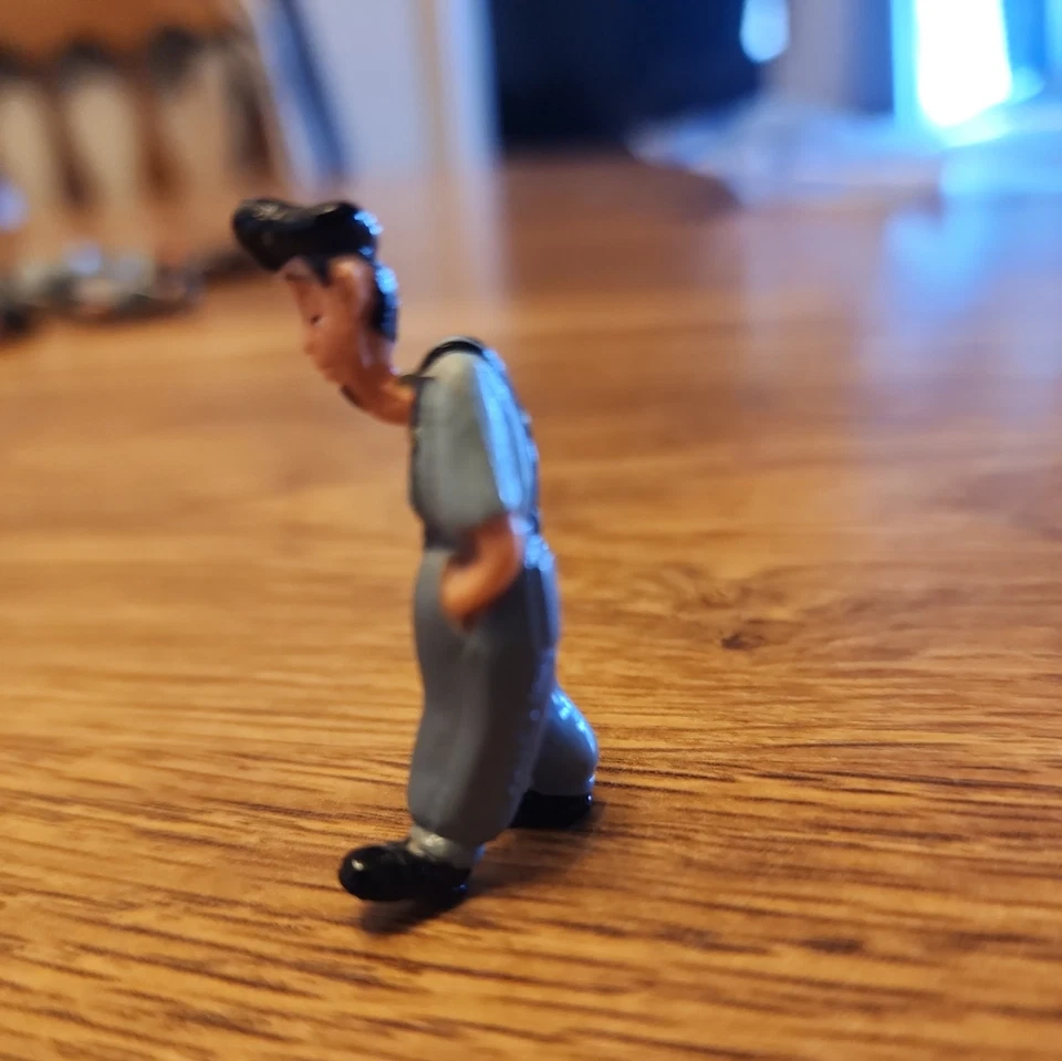 Homies Toy Figure realm vinyl global shop lowrider mijos Series 2 Sad Boy walk - Image 2 of 4