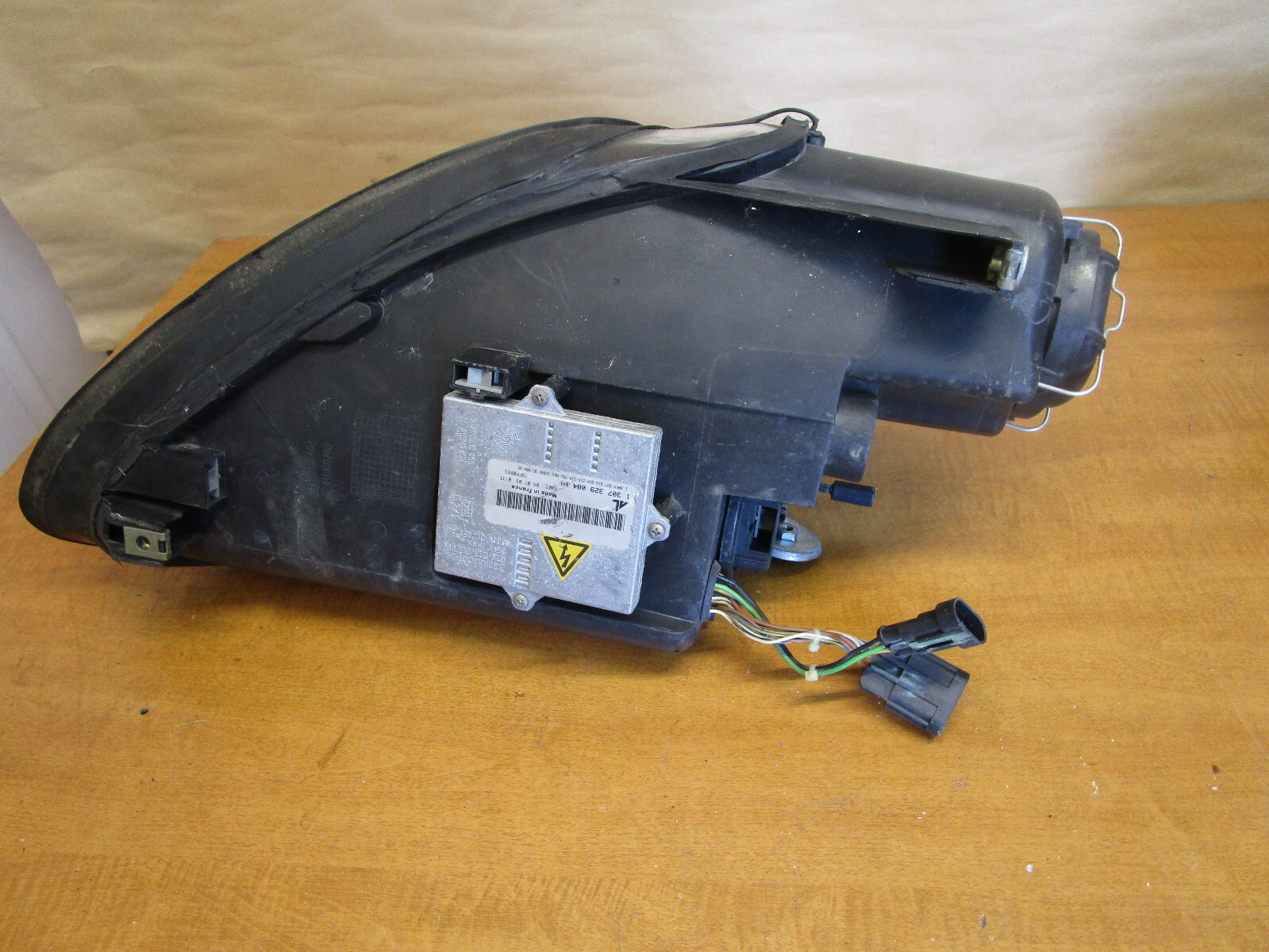 Ferrari 4200 Spyder -LH Headlight Dark Blue-USA- P/N 210573019